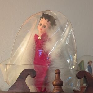 Betty Boop Red and White Figurine